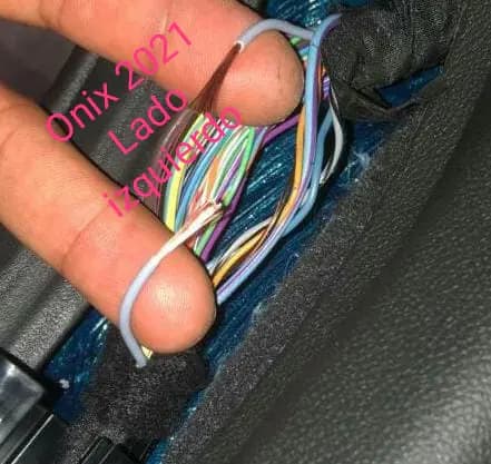 Paso 1: Tipo de Corte: Bomba  Color del Cable: Gris  Ubica