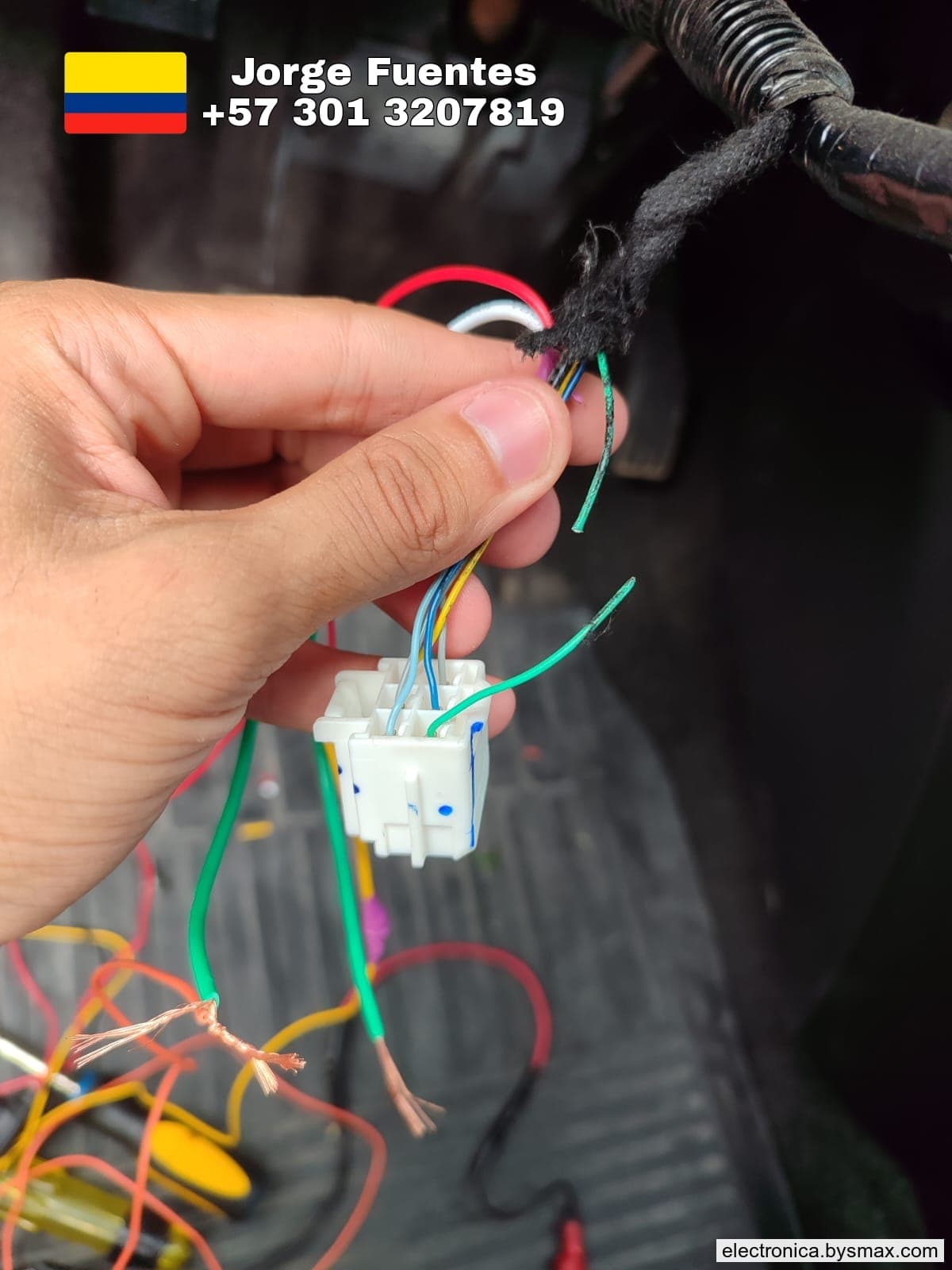Paso 1: CORTE A IGNICION, CABLE COLOR VERDE EN EL SWICHE D