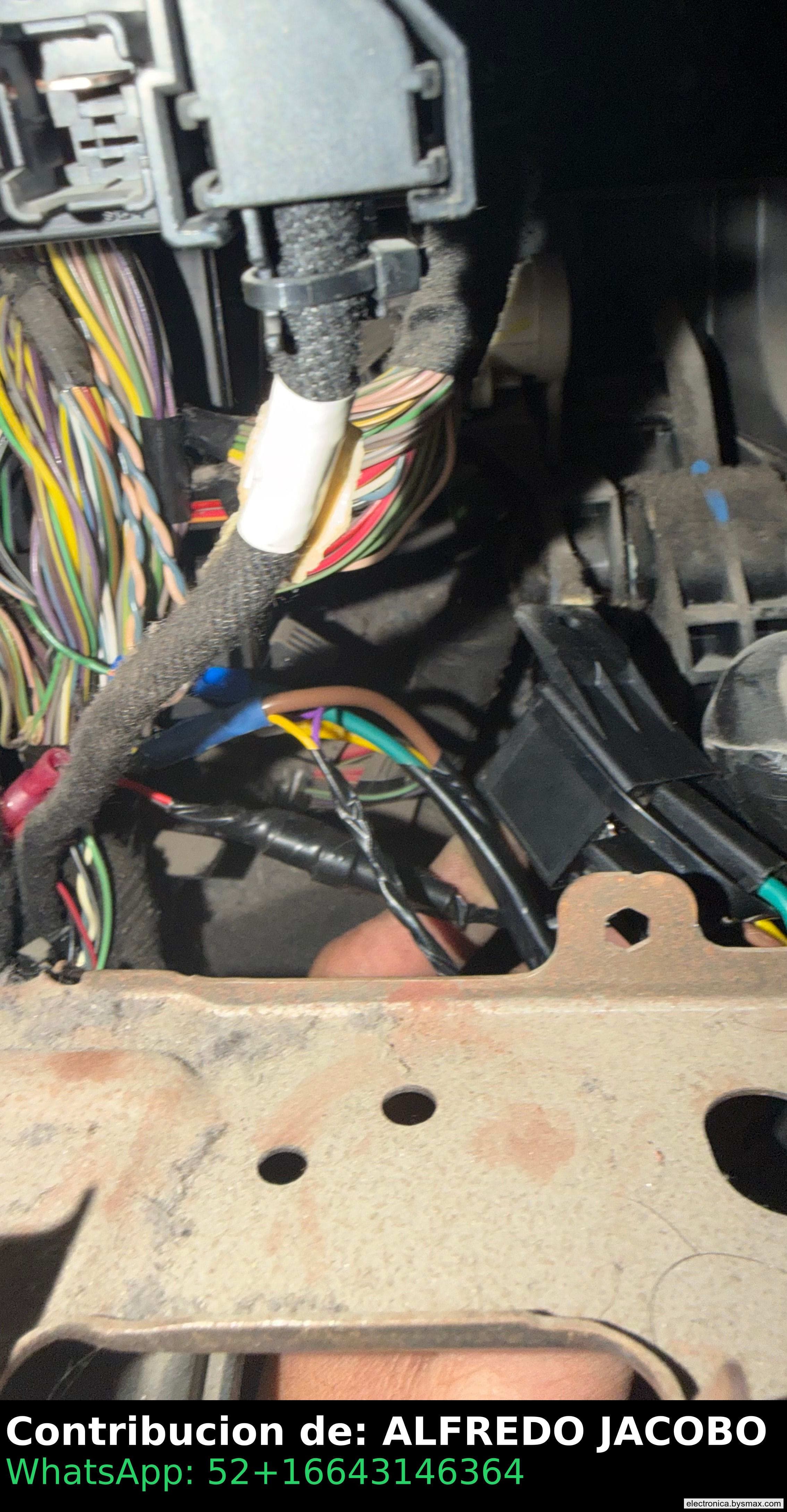Paso 1: CABLE VERDE CON LINEA MORADA (+) DEL CONECTOR NEGR