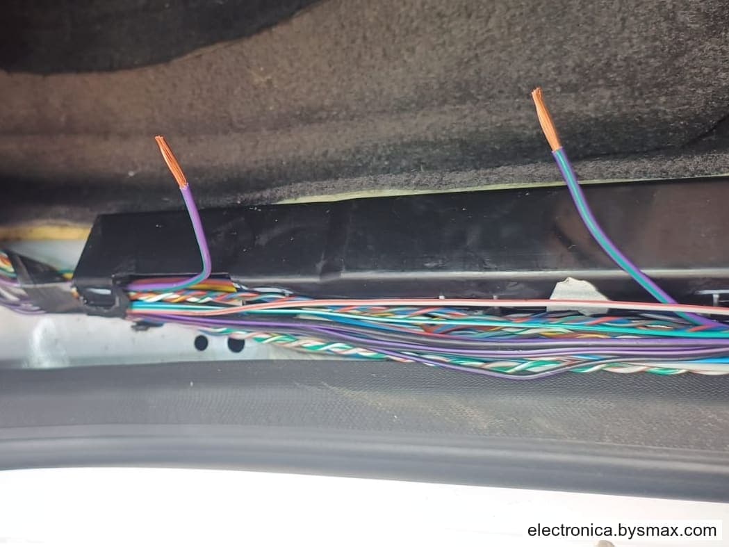 Paso 1: CORTE A LA BOMBA, ESTRIBO IZQUIERDO ABLE MORADO C