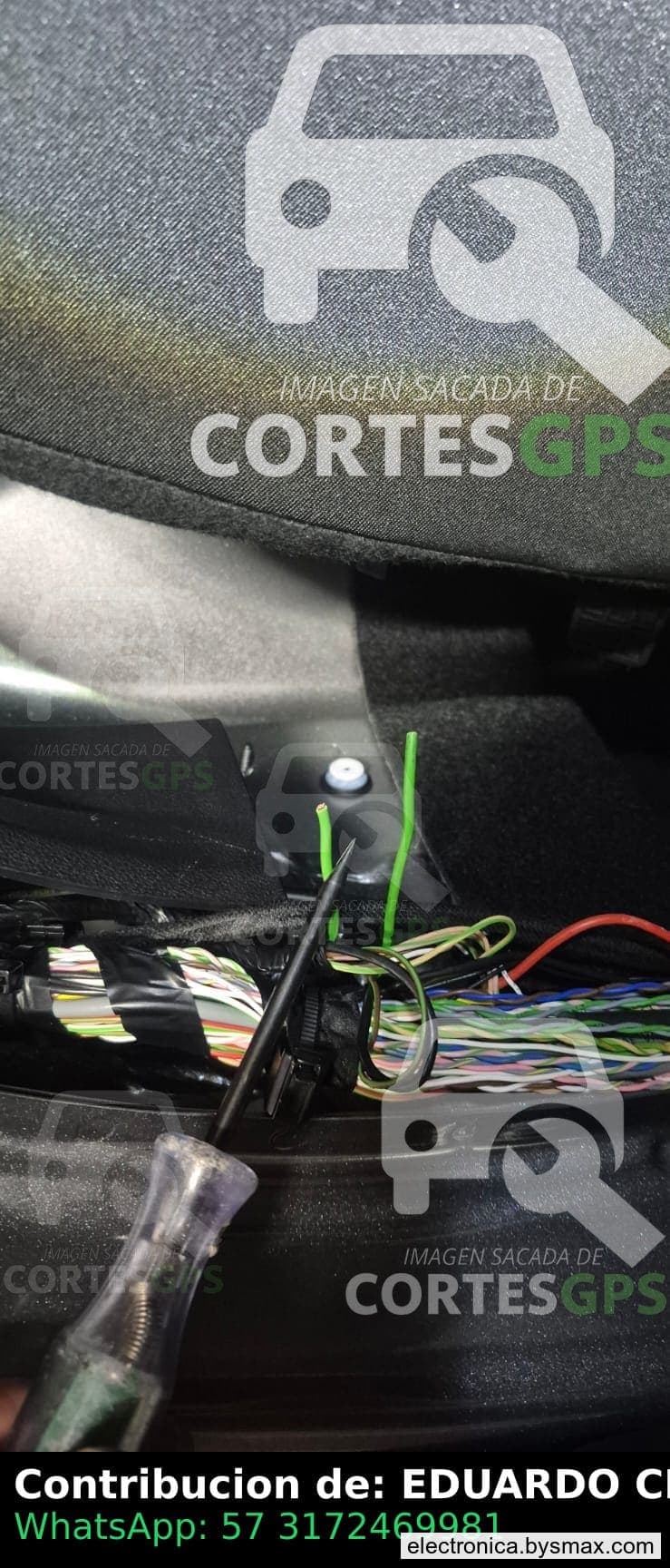 Paso 1: CABLE COLOR VERDE LADO DERECHO ATRAS POSAPIE PASAJ