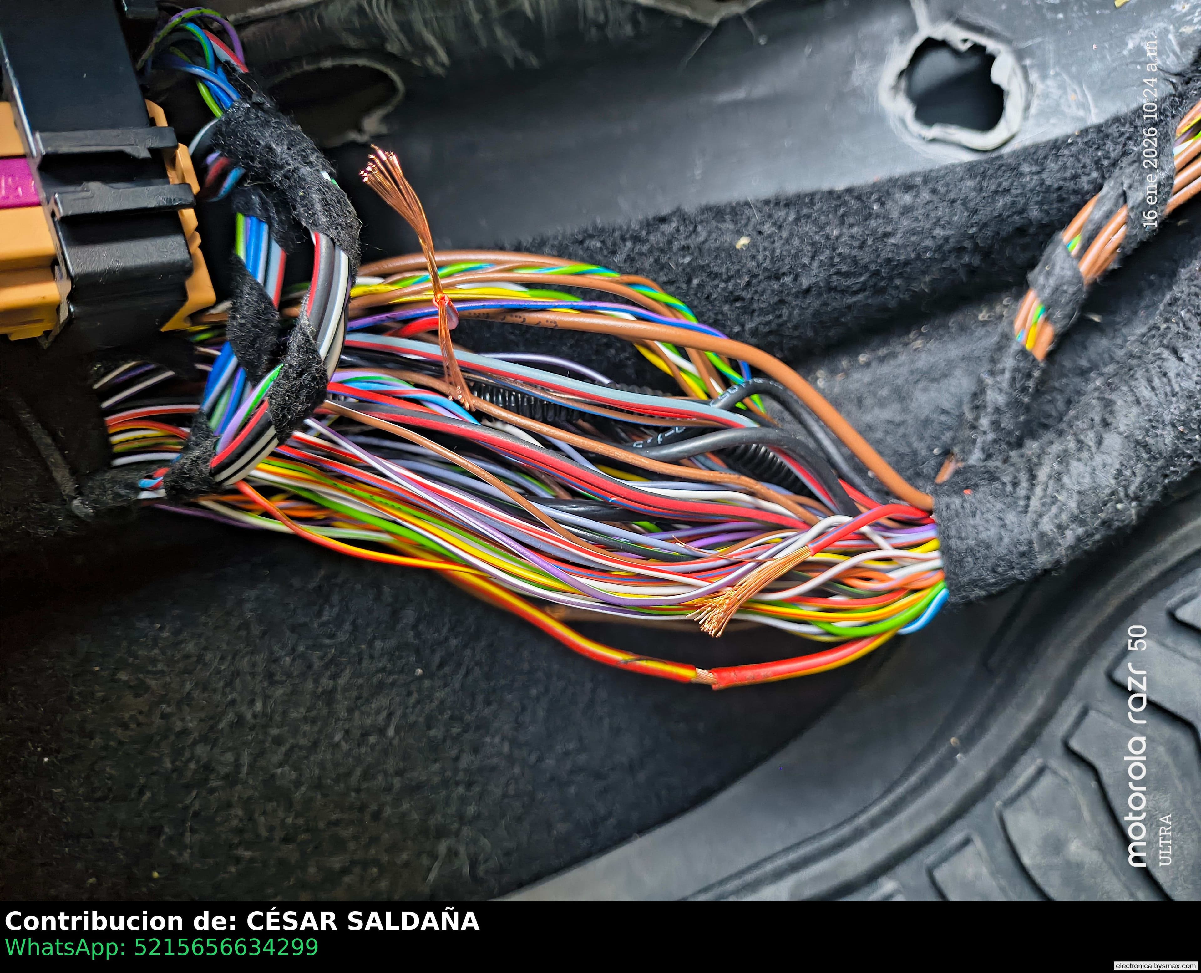 Paso 1: CORTE LADO COPILOTO A BOMBA, CABLE ROJO CON AZUL C